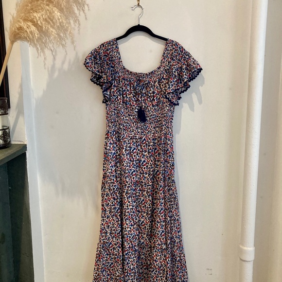 Tory Burch Dresses & Skirts - LAST CHANCE- TORY BURCH FLORAL COTTON DRESS